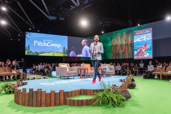 6 rockstar public speakers share their tips