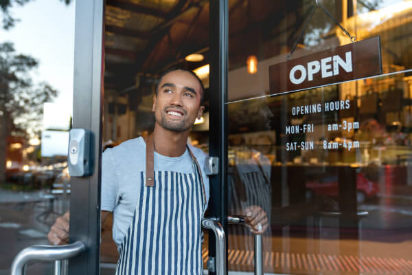 4 ways to attract and retain the best talent