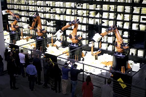 CeBIT 2015: Was hat Robochop mit Salesforce zu tun? CeBIT 2015: Was hat Robochop mit Salesforce zu tun?