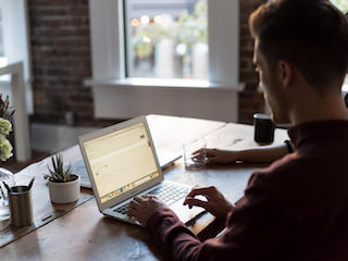 5 Tips to Stay Productive While Working From Home