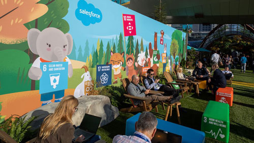 CRM and DXP for customer-centric experiences