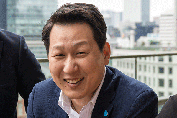 SE Lee-san