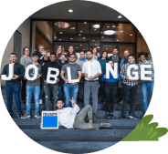 young adults from Joblinge posing for the camera