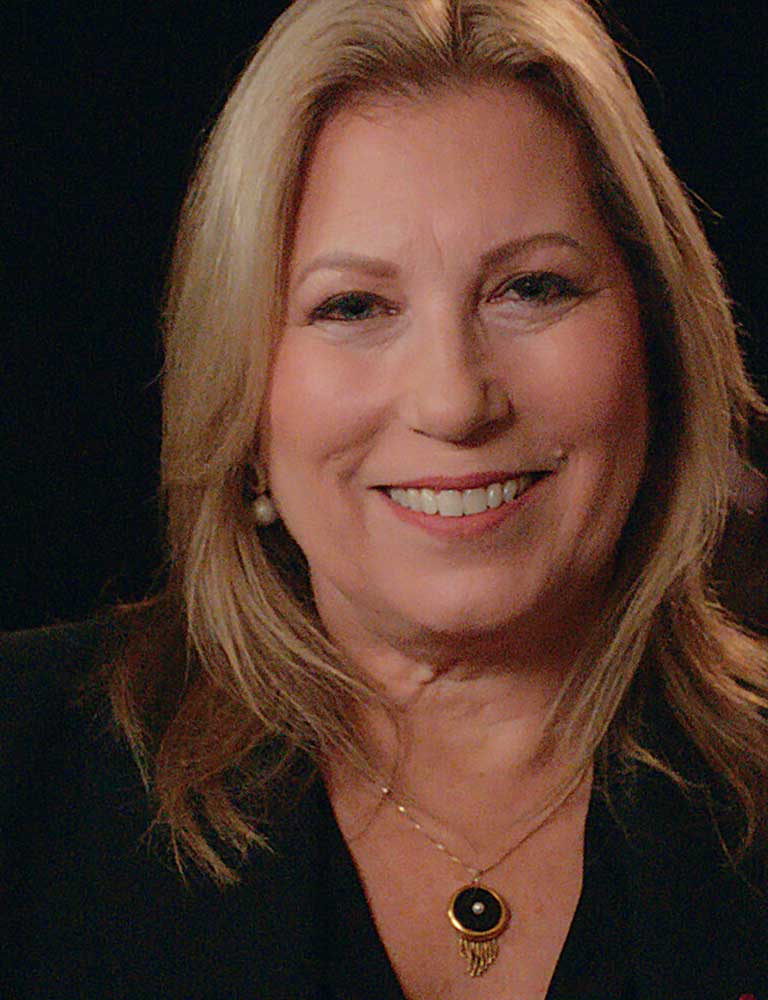 Paula Schneider